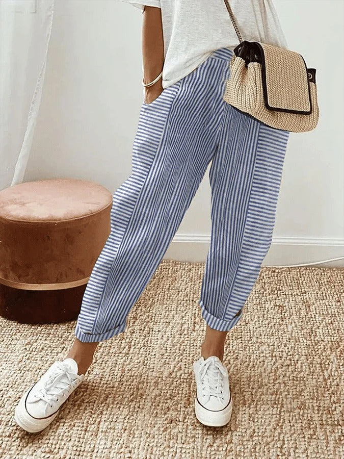 Pantalón azul de algodón con rayas
